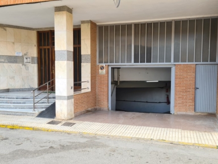 CLOSED Garage in Center Town of Pilar de la Horadada